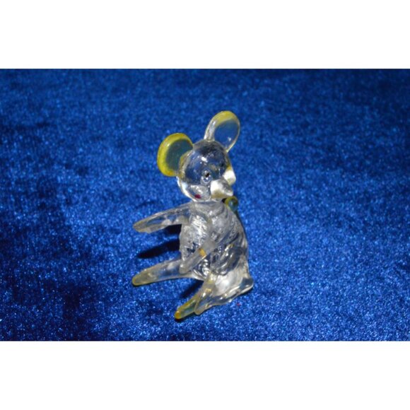 Vintage Plastic Mouse Figure Miniature Lucite Clear Yellow Acrylic Trinket Hong - Picture 6 of 8
